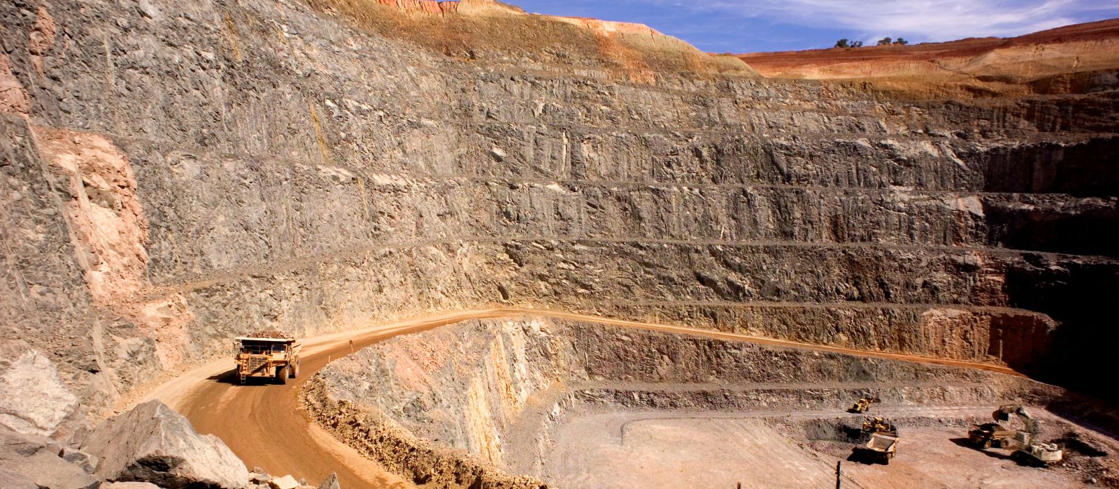 Geotechnical Engineer Description