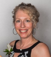 Gillian MetSoc award-cropped.jpg