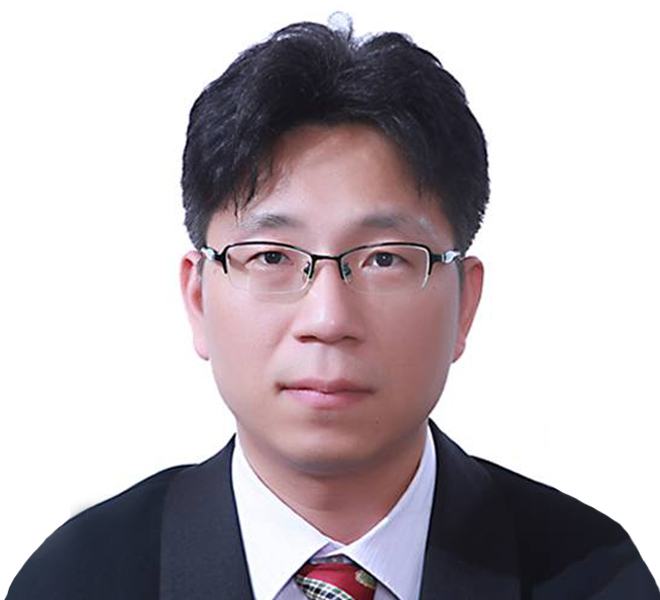 Dr_Youngcheol_Yang_660x600.jpg